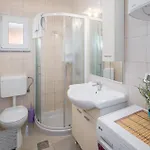 Amazing In With Kitchen *