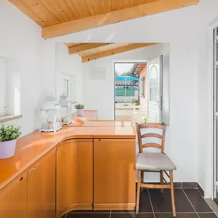 Amazing In With Kitchen Holiday home Rovinj