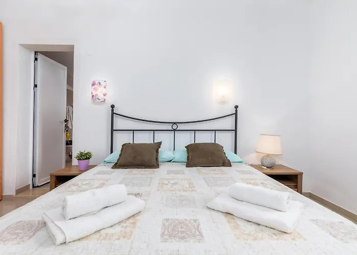 Amazing In With Kitchen Σπίτι διακοπών Ρόβινι
